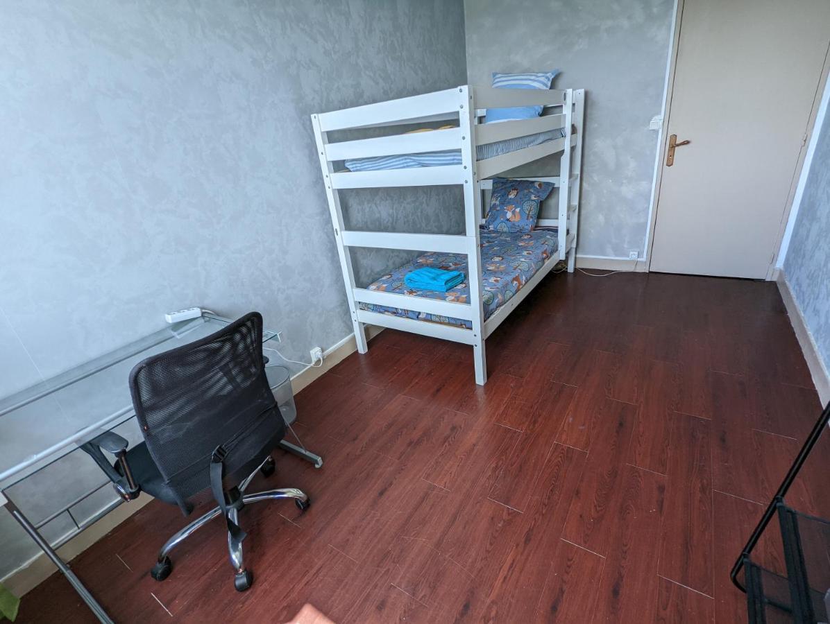 Bellejoie - Appartement T3- Poitiers Sud - Direct Futuroscope - Parking Et Wifi Gratuit 外观 照片