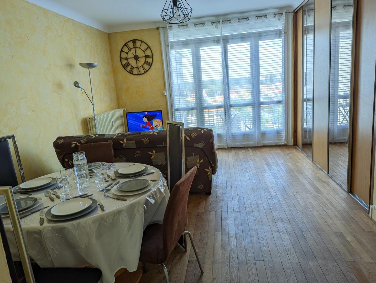 Bellejoie - Appartement T3- Poitiers Sud - Direct Futuroscope - Parking Et Wifi Gratuit 外观 照片