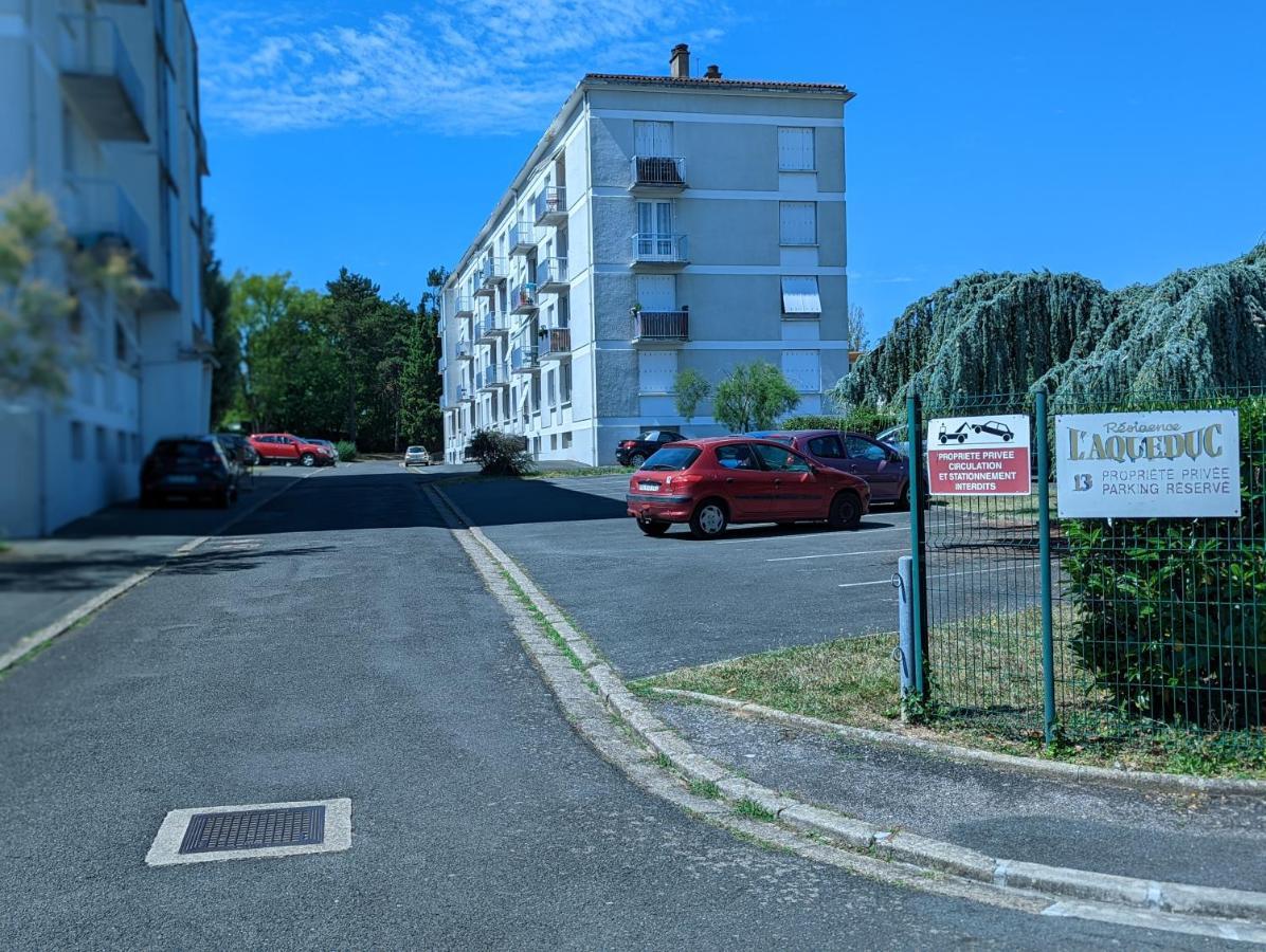 Bellejoie - Appartement T3- Poitiers Sud - Direct Futuroscope - Parking Et Wifi Gratuit 外观 照片